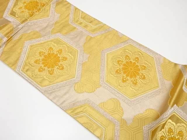 アンティーク　亀甲に華紋織り出し袋帯（着用可）